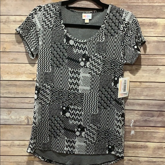 LuLaRoe Tops - ⭐️Classic T ⭐️